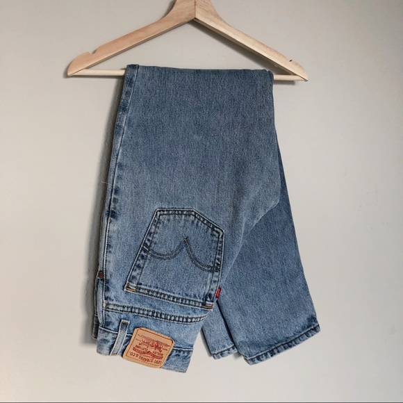 Levi's Denim - Vintage 550 Levi's High Waisted Mom Jeans